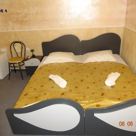 Guest house Eli 3*